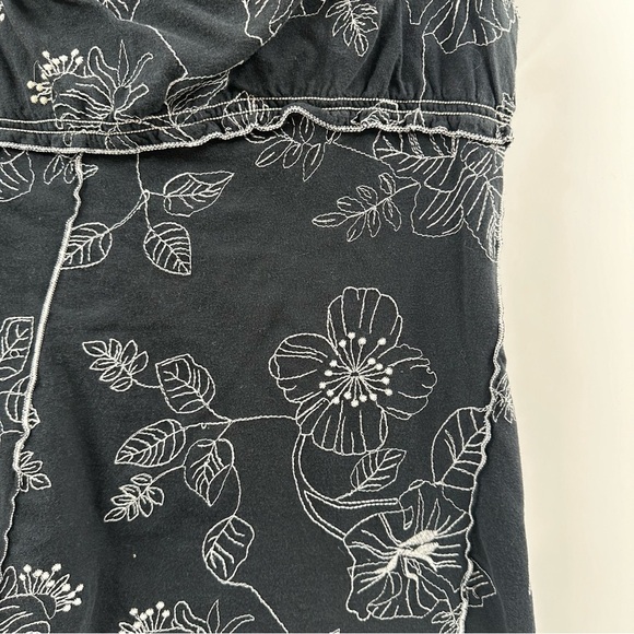 BCBGmaxazria Black/ White Emboridered Tank Top - Picture 2 of 4